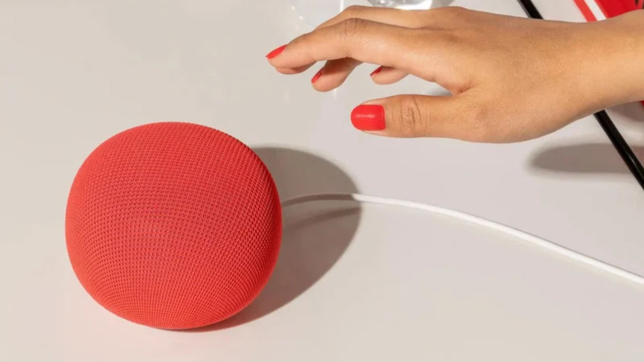 Google Reinvents the Smart Speaker Experience with AI
