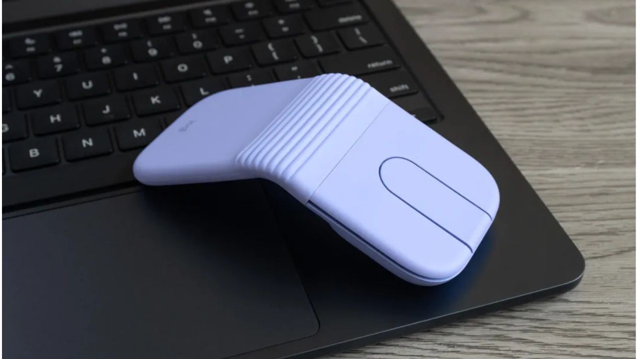 Logitech Launches Foldable Mobi Fold Mouse for Travelers
